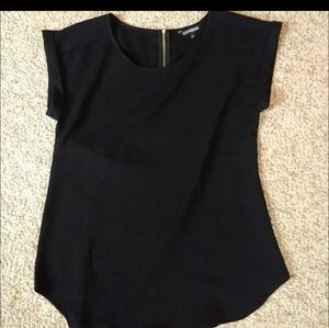 Express half zip back top